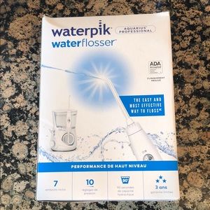 Waterpik water flosser- New never opened